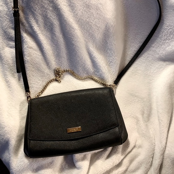 Kate Spade Classy Black Bag w/gold hardware - Picture 1 of 13